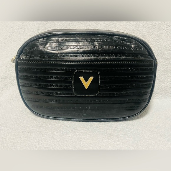 Mario Valentino Monogram Black Clutch - Picture 5 of 15